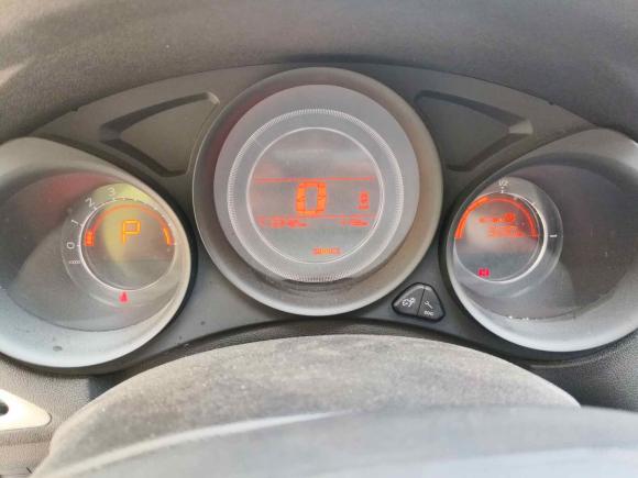 [南通·苏F] 二手雪铁龙雪铁龙C4L2014款 1.8L 智驱版 自动劲享型