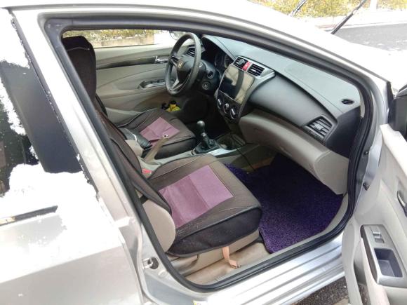 [芜湖·皖H] 二手本田锋范经典2012款 1.5L 手动精英版