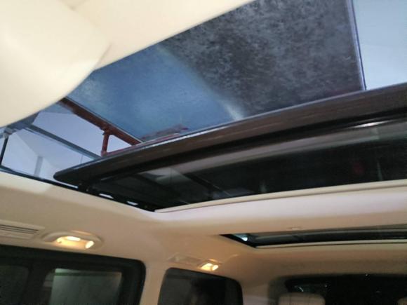 [上海·沪E] 二手奔驰奔驰V级2018款 V 260 L 尊贵加长版 国VI