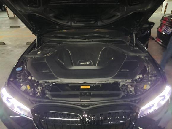 [宁波·浙B] 二手宝马宝马i32024款 eDrive 35 L