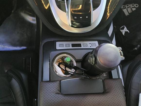 [上海·沪D] 二手奔驰奔驰V级2018款 V 260 L 尊贵加长版 国V