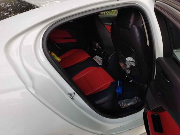 [上海·皖A] 二手捷豹捷豹XE2015款 2.0T 200PS R-Sport