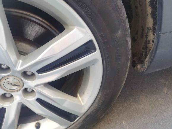 [金华·浙G] 二手众泰众泰T7002017款 1.8T 双离合尊贵型