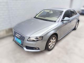 奥迪奥迪A4L2010款 2.0 TFSI 标准型