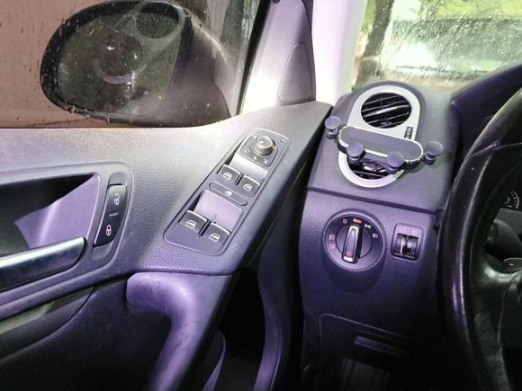 [上海·沪C] 二手大众途观2015款 1.8TSI 自动两驱豪华型
