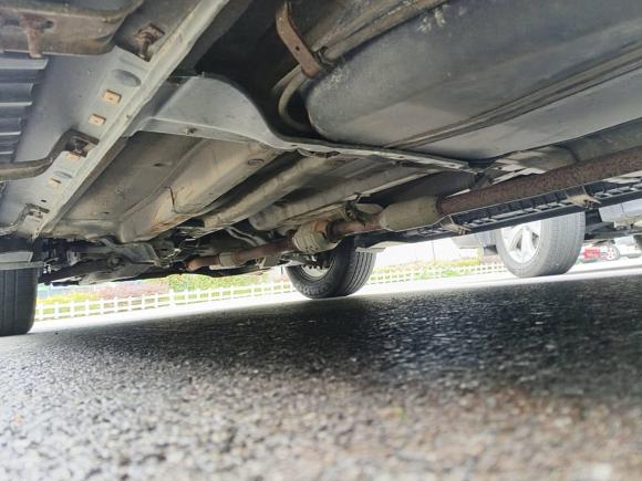 [无锡·苏B] 二手起亚狮跑2012款 2.0L 手动两驱版GLS