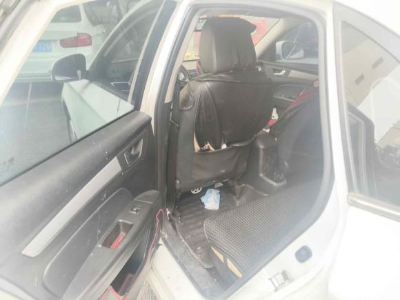 [杭州·浙A] 二手奔腾奔腾B302016款 1.6L 自动尊享型