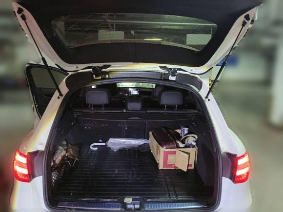 [济南·鲁A] 二手奔驰奔驰GLC2018款 改款 GLC 260 4MATIC 动感型