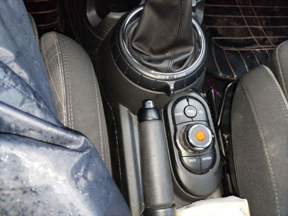 [南京·苏A] 二手MINIMINI2015款 1.5T COOPER Fun 五门版