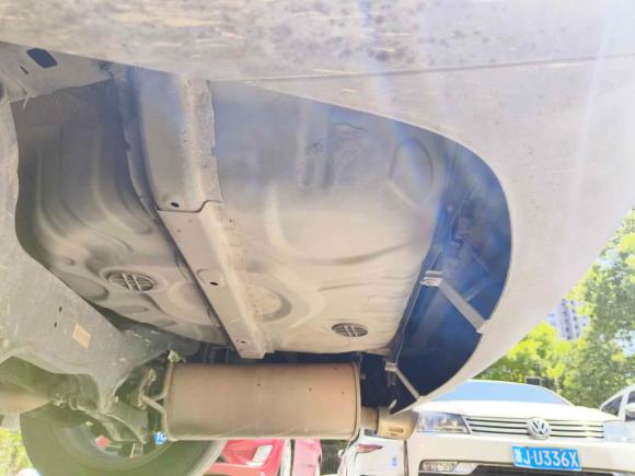 [台州·浙J] 二手三菱翼神2013款 时尚版 1.8L 手动舒适型