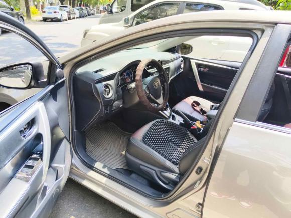 [上海·沪B] 二手丰田卡罗拉2018款 双擎 1.8L E-CVT智尚版