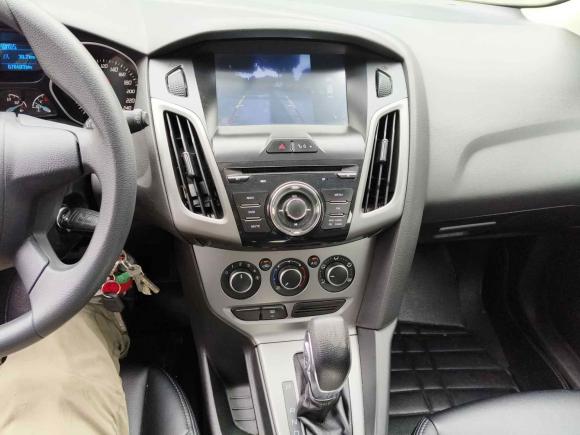 [无锡·鄂A] 二手福特福克斯2012款 两厢 1.6L 自动舒适型