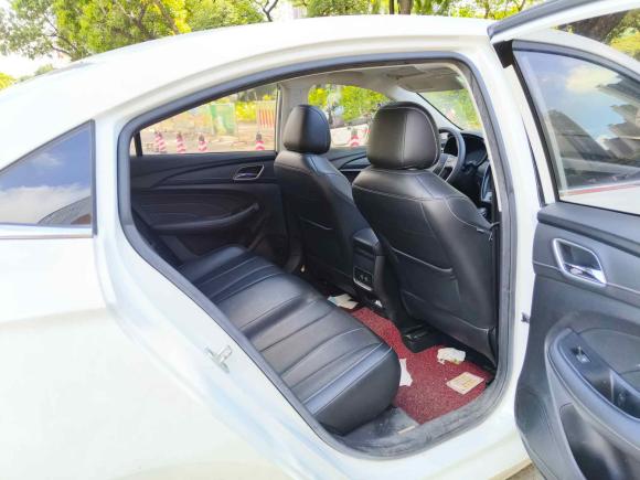 [佛山·粤E] 二手荣威荣威i52019款 1.5L 自动4G互联领豪旗舰版