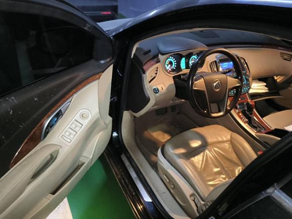 [温州·浙C] 二手别克君越2011款 2.4L SIDI雅致版