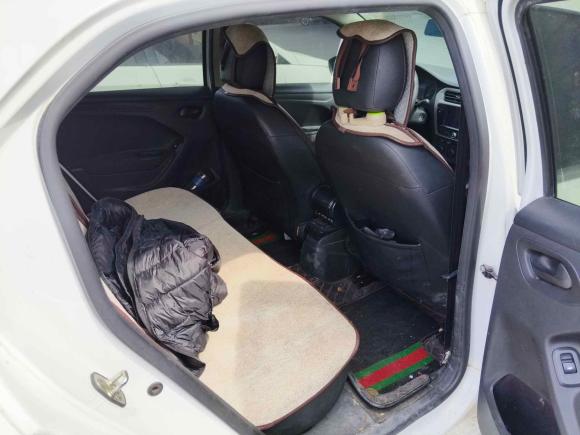 [青岛·鲁B] 二手标致标致3012016款 1.6L 自动舒适版