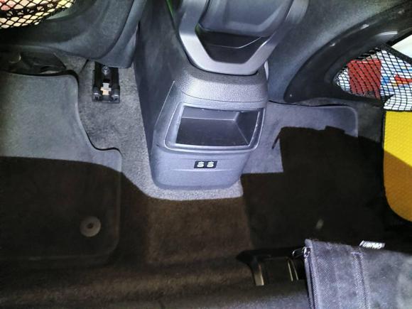 [深圳·粤B] 二手宝马宝马2系旅行车2019款 218i 时尚型