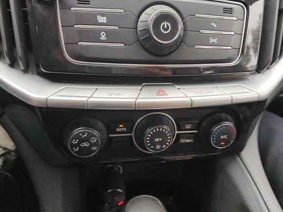 [无锡·苏B] 二手江铃驭胜S3502016款 2.0T 自动两驱汽油豪华天窗版5座