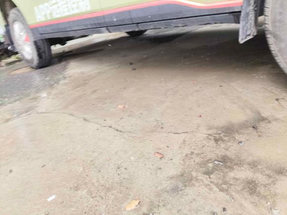 [上海·沪G] 二手上汽大通MAXUS新途V702023款 2.0T 精英版 手动短轴低顶 5/6座（125Ps）