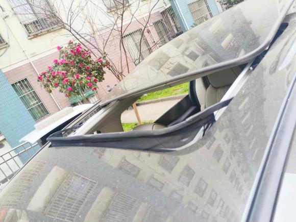 [无锡·苏B] 二手别克别克GL82021款 陆上公务舱 652T 豪华型