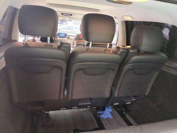 [武汉·鄂A] 二手奔驰奔驰V级2020款 V 260 L 长轴距豪华版