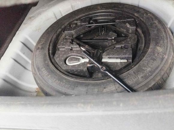 [义乌·渝D] 二手名爵名爵ZS2017款 1.5L 自动豪华版