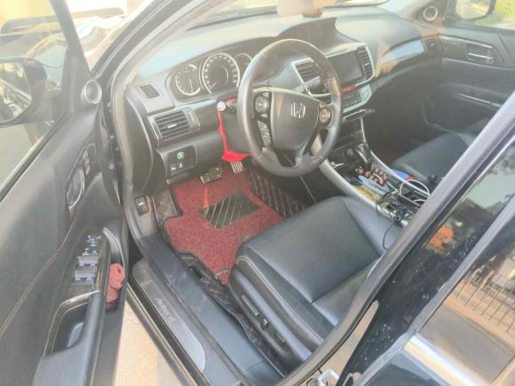 [深圳·粤B] 二手本田雅阁2015款 3.0L VTI 尊贵版