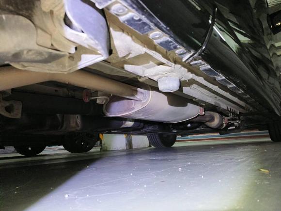 [无锡·苏B] 二手奔驰奔驰V级2018款 V 260 L 尊贵加长版 国V