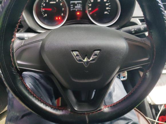 [西安·陕A] 二手五菱汽车五菱宏光S32018款 1.5L 手动标准型 国V