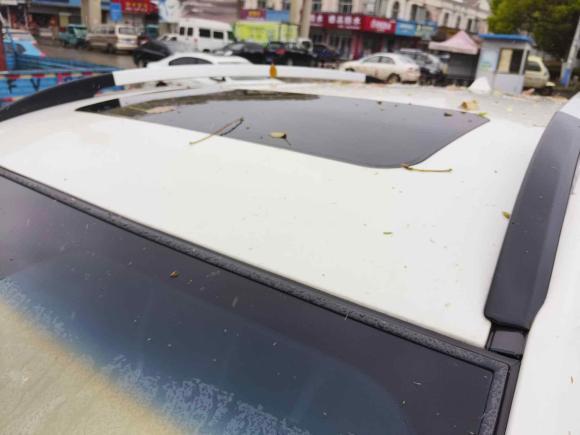 [南通·陕J] 二手宝骏宝骏5602016款 1.8L iAMT豪华型