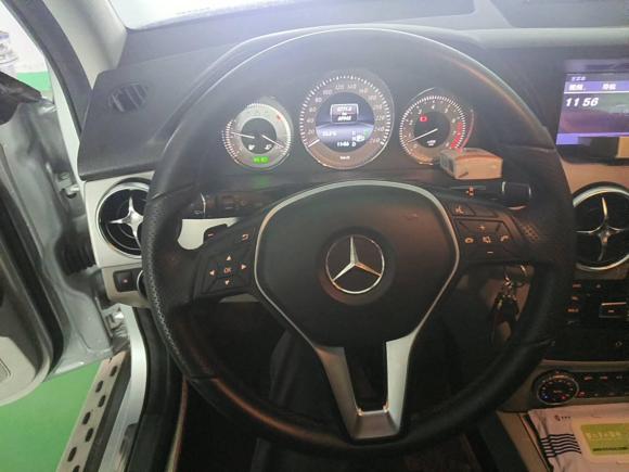 [青岛·鲁B] 二手奔驰奔驰GLK级2013款 GLK 300 4MATIC 动感天窗型