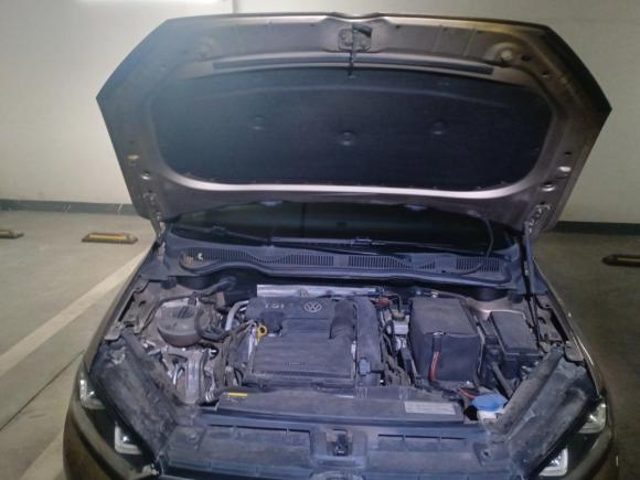 [苏州·苏E] 二手大众高尔夫·嘉旅2016款 280TSI 自动旗舰型