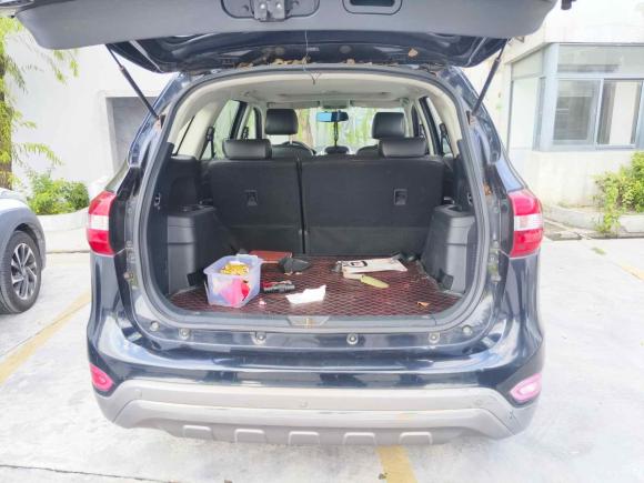 [上海·浙D] 二手驭胜驭胜S3502014款 2.4T 自动两驱柴油豪华天窗版5座