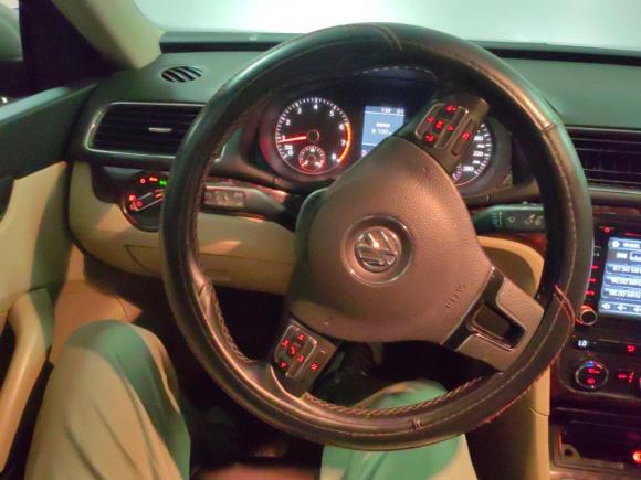 [上海·闽H] 二手大众帕萨特2011款 1.8TSI DSG御尊版