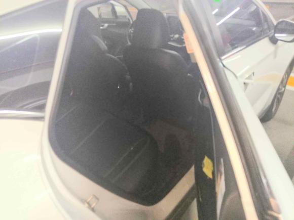 [苏州·苏E] 二手吉利几何吉利几何C2022款 蓝莓C400