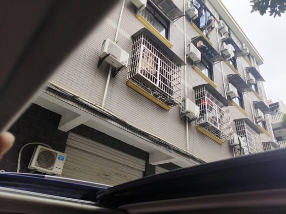 [金华·浙G] 二手斯巴鲁傲虎2015款 2.5i 运动导航版