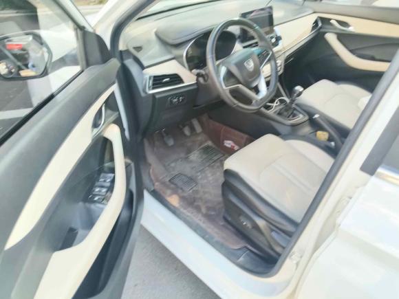 [青岛·鲁B] 二手宝骏宝骏3602018款 1.5L 手动豪华型 国V