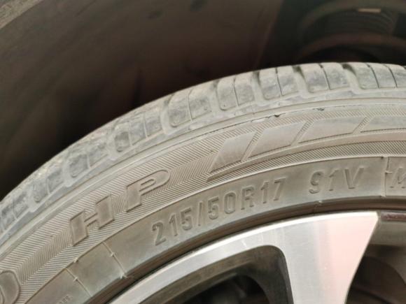 [济南·鲁A] 二手荣威荣威RX32020款 1.6L CVT 4G互联超爽精英版