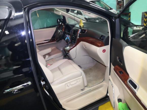 [上海·沪L] 二手丰田埃尔法2011款 2.4L 豪华版