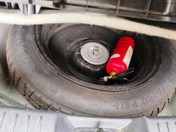 [济南·鲁B] 二手马自达马自达52008款 2.0 自动舒适型