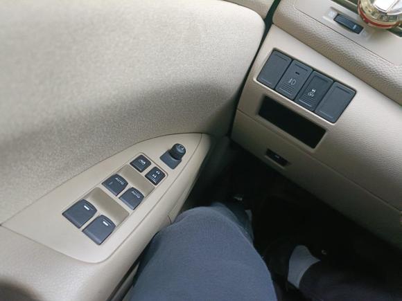 [上海·苏K] 二手铃木凯泽西2011款 2.4L 两驱CVT标准版