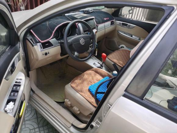 [温州·浙C] 二手别克凯越2013款 1.5L 自动经典型