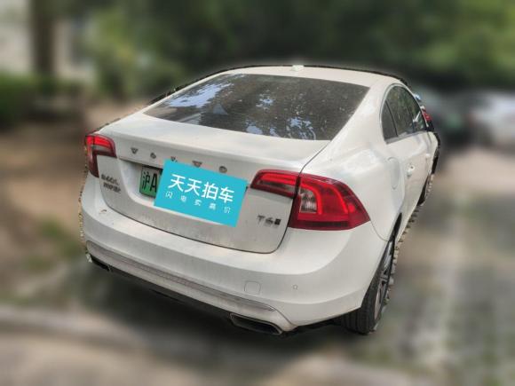 [上海·沪A] 二手沃尔沃沃尔沃S60新能源2015款 S60L E驱混动 T6智驭版