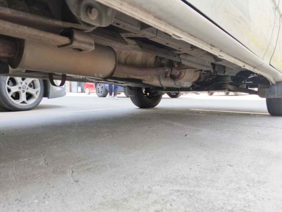 [无锡·苏B] 二手福特新世代全顺2016款 2.2T短轴6座中顶多功能车