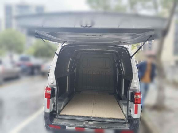 [上海·浙A] 二手金杯小海狮X302023款 1.5L 超享型厢货2/5座无空调版SWC15M