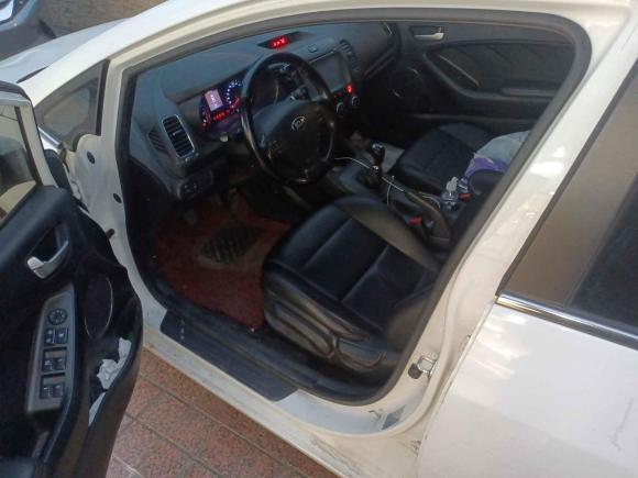 [嘉兴·浙F] 二手起亚起亚K32013款 1.6L 手动GLS