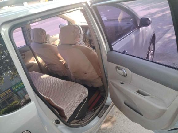 [西安·陕U] 二手日产骊威2010款 劲悦版 1.6L 手动超能型