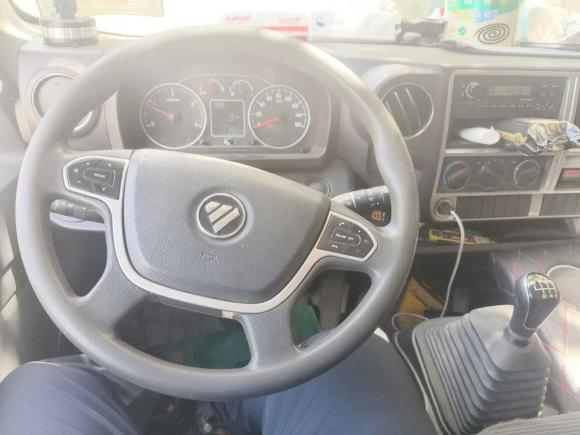 [青岛·鲁B] 二手福田祥菱M2018款 1.5L M2非承载双排后双胎(厢式)DAM15L