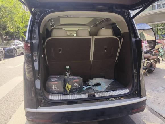 [成都·陕A] 二手腾势腾势D92022款 DM-i 970 四驱旗舰型