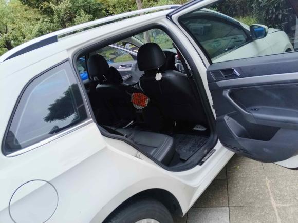 [上海·沪D] 二手大众朗行2015款 1.6L 自动舒适版