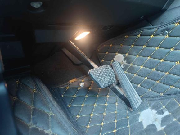 [义乌·浙G] 二手宝马宝马3系2014款 328i 运动设计套装